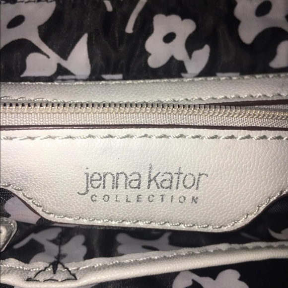 Purse - Picture 3 of 6